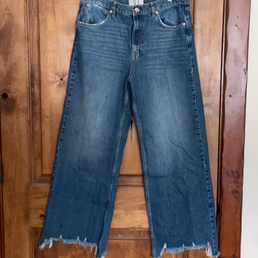 We the Free wide-leg, high-rise, raw hem jean.  NWOT.  Size 31.